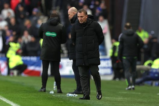Brendan Rodgers, allenatore del Celtic in profonda crisi in questa stagione dopo l'ennesima sconfitta nella giornata di ieri in casa della capolista, gli Hearts (Foto di Ian MacNicol/Getty Images) Scozia, gli Hearts sognano e il Celtic crolla a meno otto: i Rangers provano a rialzarsi- immagine 2