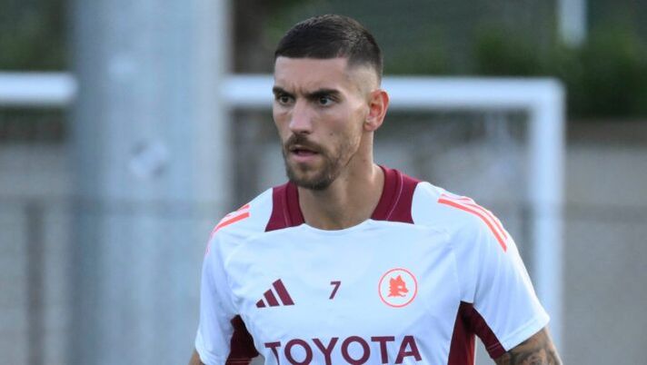 Roma, Pellegrini oggi in gruppo col tutore al ginocchio: la decisione sulla convocazione con l’AZ Roma, Pellegrini oggi in gruppo col tutore al ginocchio: la decisione sulla convocazione con l’AZ - immagine 1
