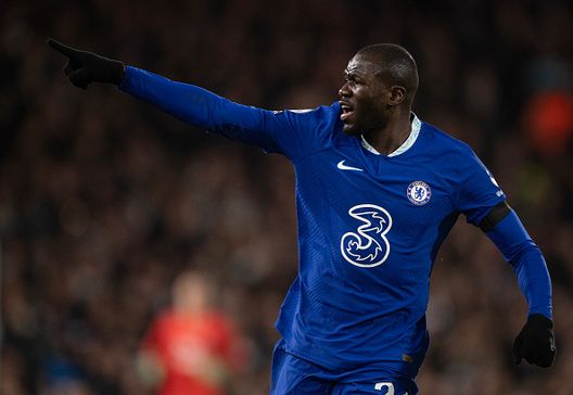Kalidou Koulibaly del Chelsea durante la partita di Premier League tra Fulham FC e Chelsea FC, il 12 gennaio 2023 a Londra, Inghilterra Cuore africano in maglia Chelsea: storie di potenza, talento e gloria- immagine 5