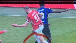 Inter-Milan, Pistocchi: “Molti dubbi su Pavlovic-Thuram: lo colpisce ma arbitro e Var…”