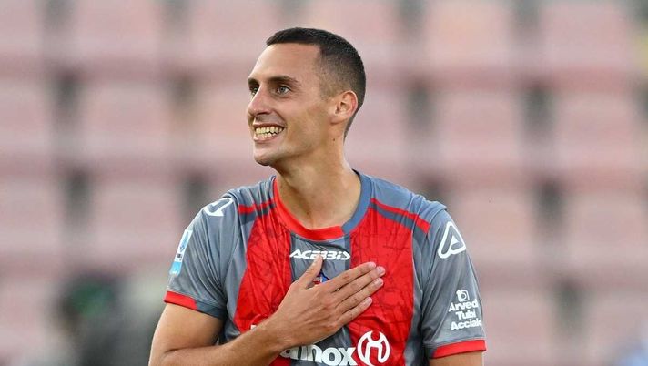 Terracciano sul suo ruolo: 'Il braccetto fa per me, mi trovo bene'