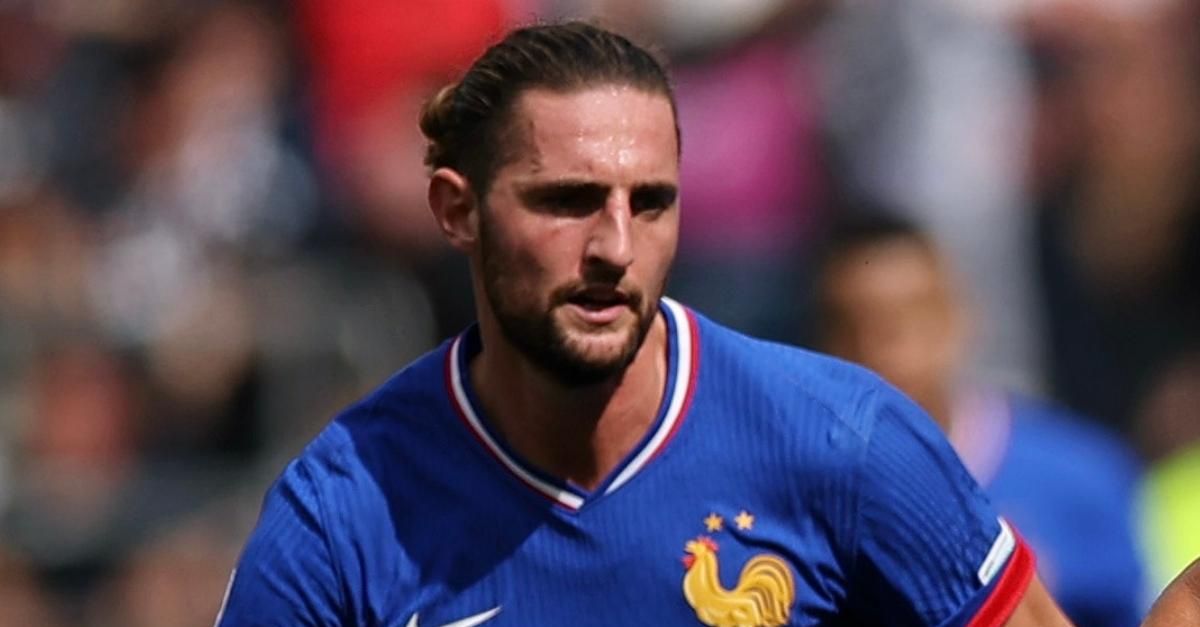Milan, il sorriso di Allegri: “Rabiot? Ecco cosa posso dirvi …” Milan, il sorriso di Allegri: “Rabiot? Ecco cosa posso dirvi …”