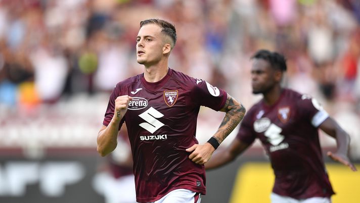 Pasalic sbaglia il rigore al 93′, l’Atalanta perde 2-1 col Torino. Pari Fiorentina-Venezia - immagine 1