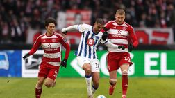 Hertha Berlino shock, Barkok aggredito in un bar: operato al volto