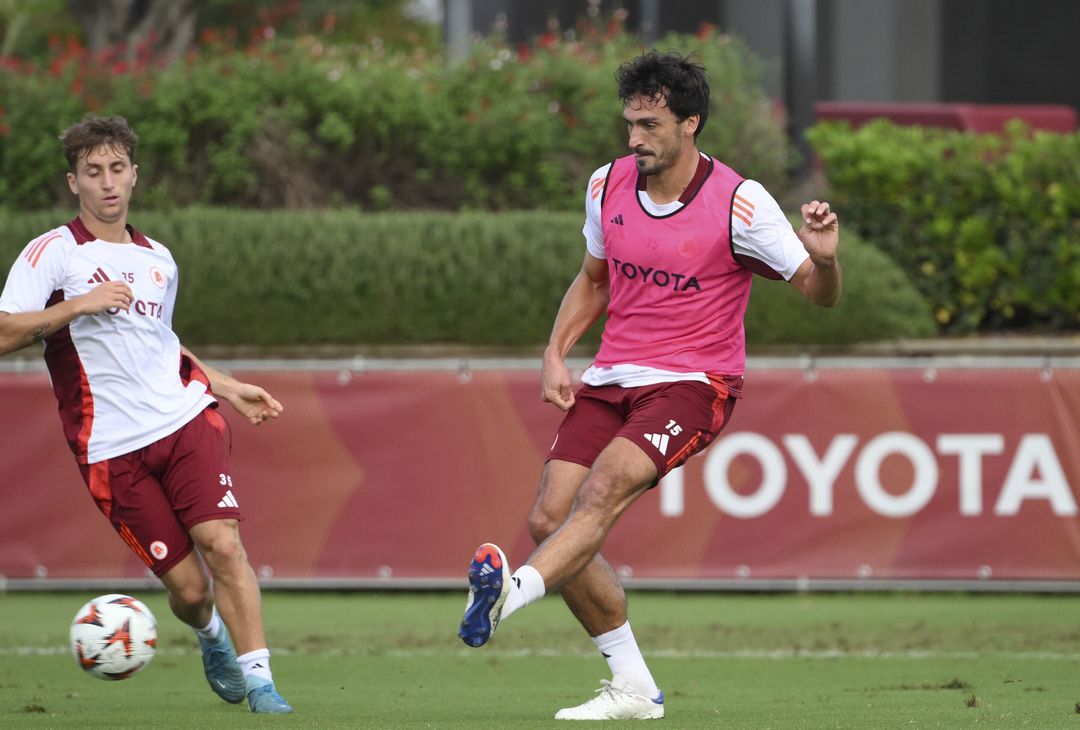 Trigoria, la ripresa degli allenamenti in vista della Dinamo Kiev – FOTO GALLERY - immagine 10