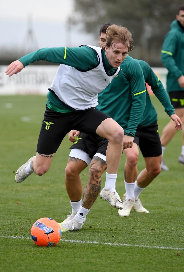 Lazio, tutte le immagini dell’allenamento a Formello – GALLERY - immagine 29