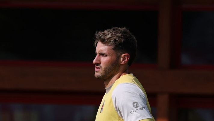 Milan, Gimenez: mercato alle spalle. E quelle parole di Allegri ...