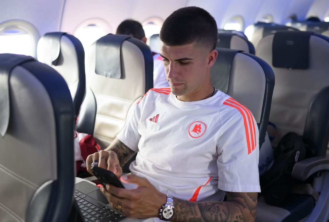 Roma, il viaggio della squadra verso Torino – FOTO GALLERY - immagine 6