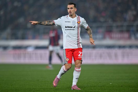 BOLOGNA, ITALY - DECEMBER 01: Jari Vandeputte of US Cremonese during the Serie A match between Bologna FC 1909 and US Cremonese at Renato Dall'Ara Stadium on December 01, 2025 in Bologna, Italy. (Photo by Alessandro Sabattini/Getty Images) Torino-Cremonese 1-0, Vandeputte: “Dovevamo stare attenti alla posizione di Vlasic”- immagine 2