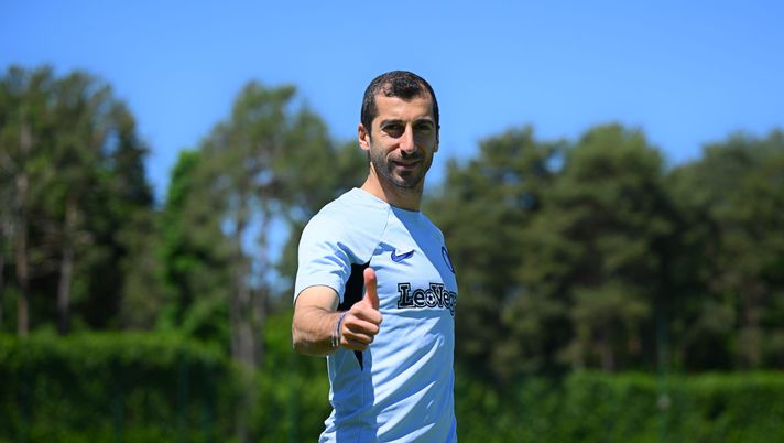 Inter, Mkhitaryan potrebbe riposare. Barella trasloca, torna Thuram: Lautaro in panchina? - immagine 1