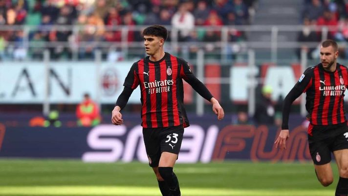 Milan-Sassuolo 1-1: pareggio di Bartesaghi, primo gol in carriera! | Serie A News Milan-Sassuolo 1-1: pareggio di Bartesaghi, primo gol in carriera! | Serie A News