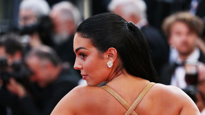 Le vacanze fanno bene alla famiglia di CR7: Georgina Rodriguez in versione sirena - immagine 1