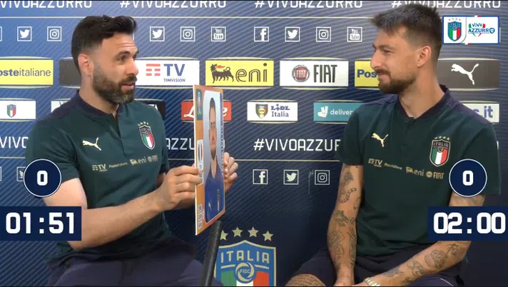 Nazionale, Sirigu scherza con Acerbi: “Mi fai vincere almeno a questo gioco?” - immagine 1
