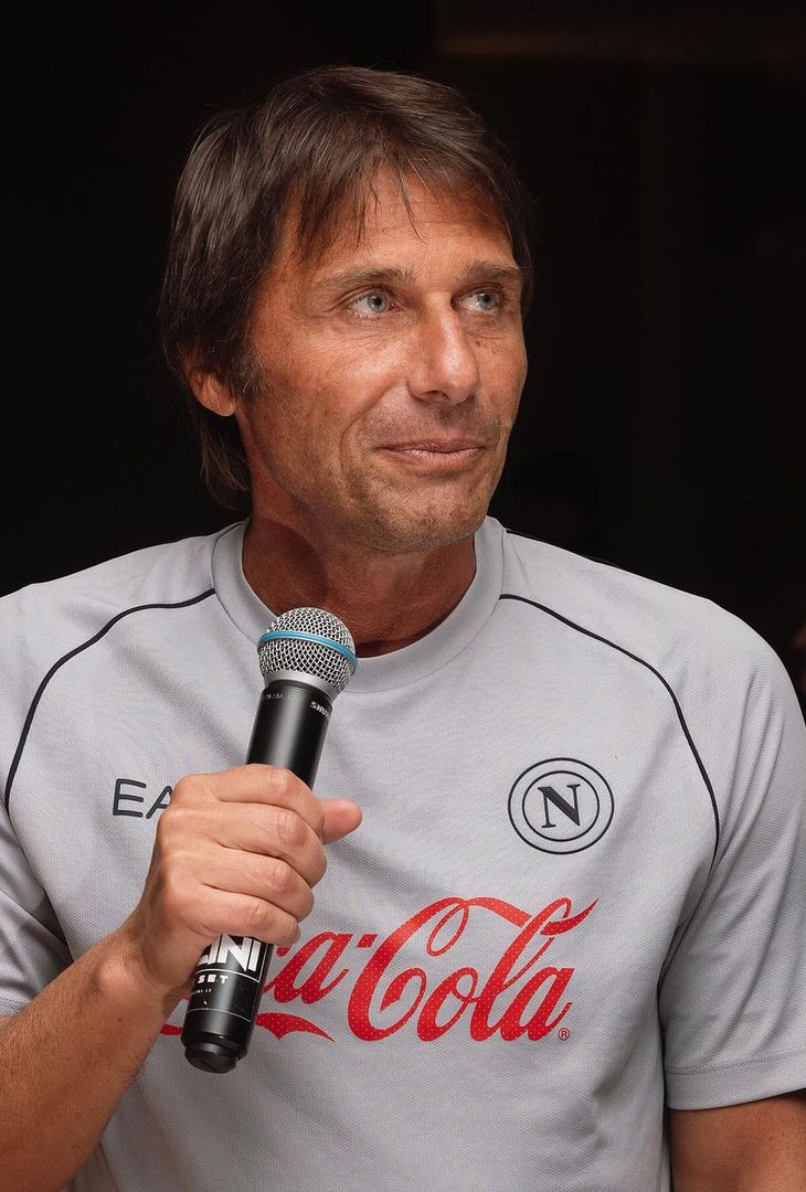 Quanta allegria nel ritiro azzurro per il compleanno del mister