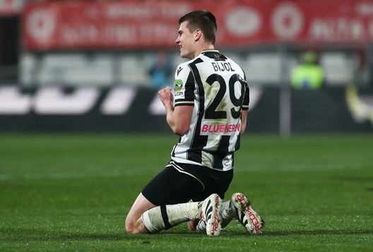 Consigli Fantacalcio, 5 difensori per la 21a giornata: riscatto e conferme per Nuno Tavares, Theo e Mancini- immagine 6