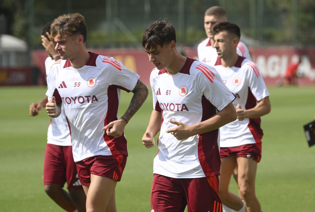 Roma, l’allenamento a Trigoria a due giorni dall’Athletic Bilbao – FOTO GALLERY - immagine 17