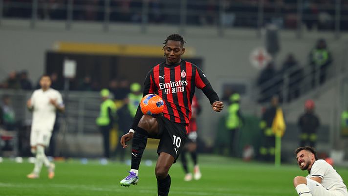 leao-4-gol-e-1-assist-nelle-ultime-4-in-casa