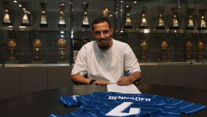Bennacer, arriva la firma sul contratto: la chiamata di Boban decisiva  bennacer-milan-dinamo-zagabria-boban-fabrizio-romano-stipendio-risparmio-ingaggio-diviso-diritto-riscatto-cifra-comunicato-nota-club-calciomercato