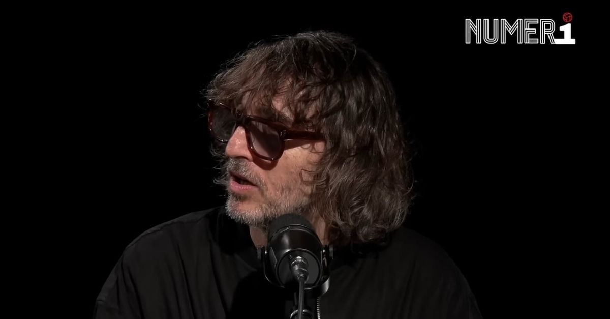 Cruciani durissimo contro Adani: “Andate a cagare con ste stronzate! Ma vuole…”