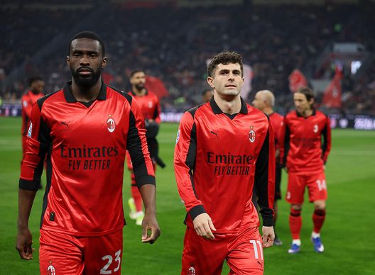 Pellegatti: “Milan-Parma e Lecce-Inter uguali, dico stupidate?”. Trevisani: “Non si può…”- immagine 3