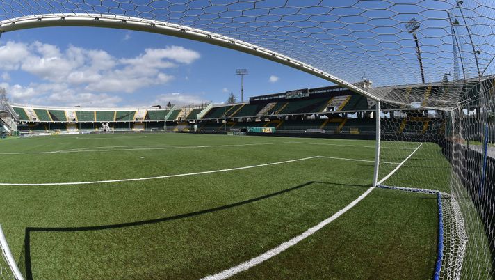 Avellino, stadio sold out per il derby: Benevento, carica pre-derby e 500 biglietti - immagine 1