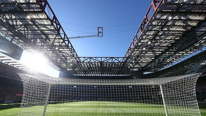 milan-due-volte-giovedi-domenica-senza-le-72-ore-di-intervallo-discussioni-social