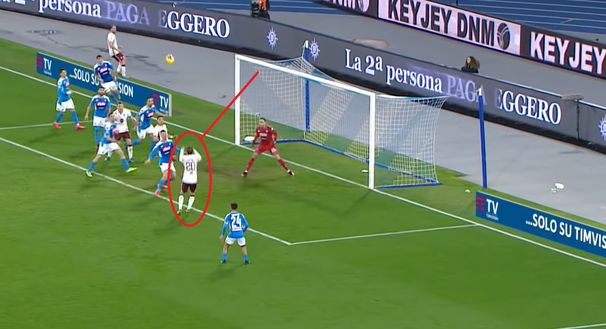 L’analisi dei gol di Napoli-Torino 2-1: Bremer e Rincon, che amnesie- immagine 10