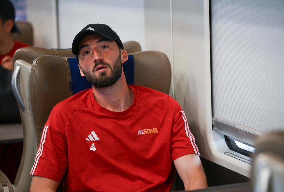 Roma, la partenza in treno verso Napoli – FOTO GALLERY - immagine 8