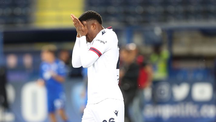 EMPOLI, ITALY - MAY 04: Jhon Janier Bonilla Lucumi' Bologna FC reacts during the Serie A match between Empoli FC and Bologna FC at Stadio Carlo Castellani on May 4, 2023 in Empoli, Italy. (Photo by Gabriele Maltinti/Getty Images) Infortunio Lucumi: le novità dopo i primi esami - immagine 1
