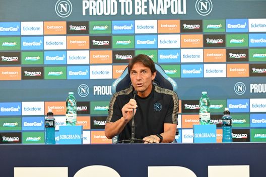 Napoli, Conte in conferenza: “Lobotka sarà pronto per la prossima partita! Obiettivo? La Champions”- immagine 2