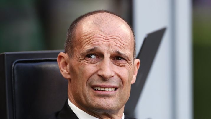 Massimiliano Allegri, qui in panchina a San Siro prima di un match | Getty Images Milan, Di Stefano: “Allegri ha ridimensionato ogni tipo di caso. Ha detto che…” - immagine 1