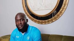 GALLERY I primi scatti di Lukaku con la maglia del Napoli e la sua tipica esultanza