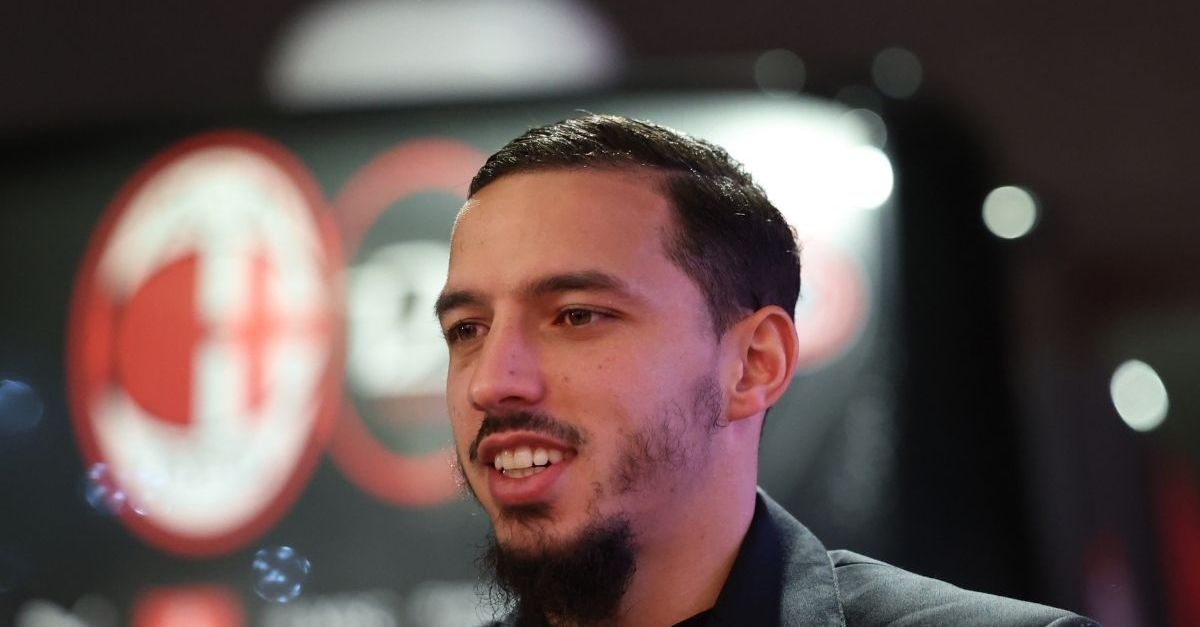 Ex Milan, la Dinamo Zagabria presenta Bennacer. Le foto social