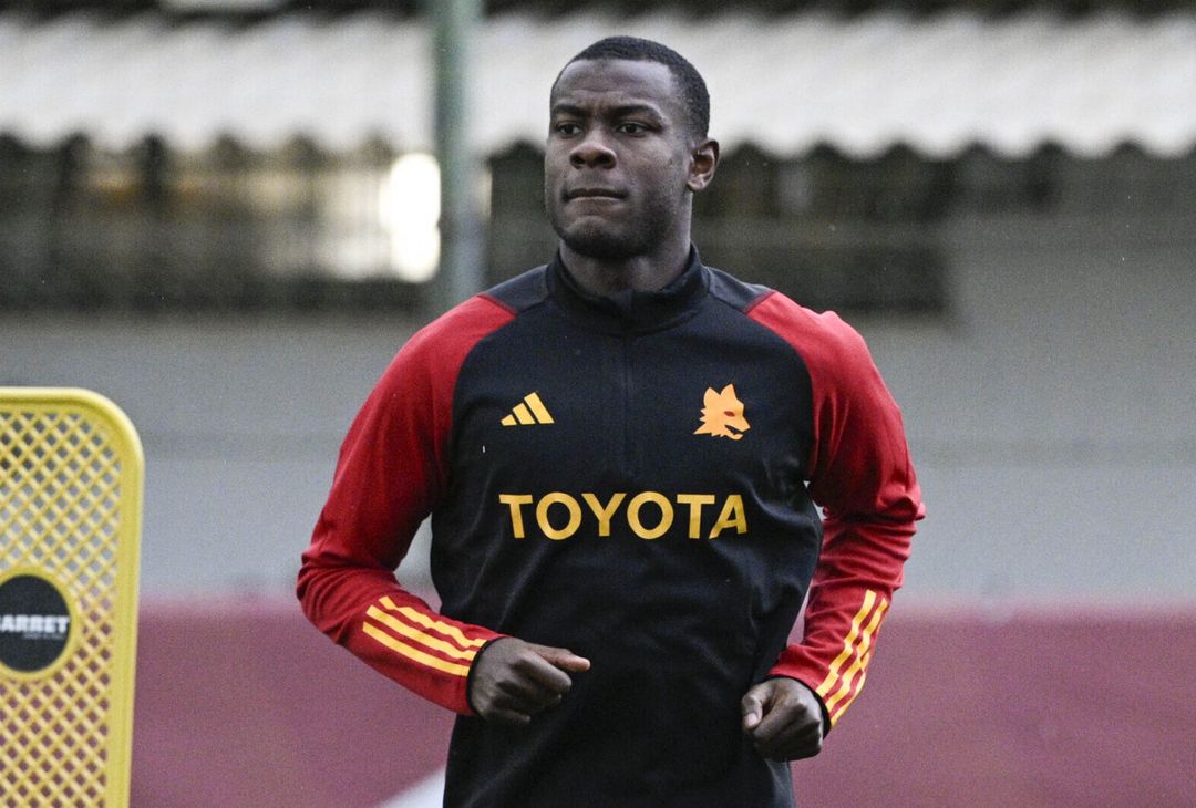 Trigoria, rifinitura prima di Roma-Monza: in gruppo Smalling – FOTO GALLERY - immagine 27