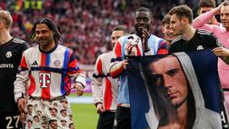 Milan, guarda Goretzka: i compagni lo omaggiano così. Il curioso gesto di Gnabry | Video