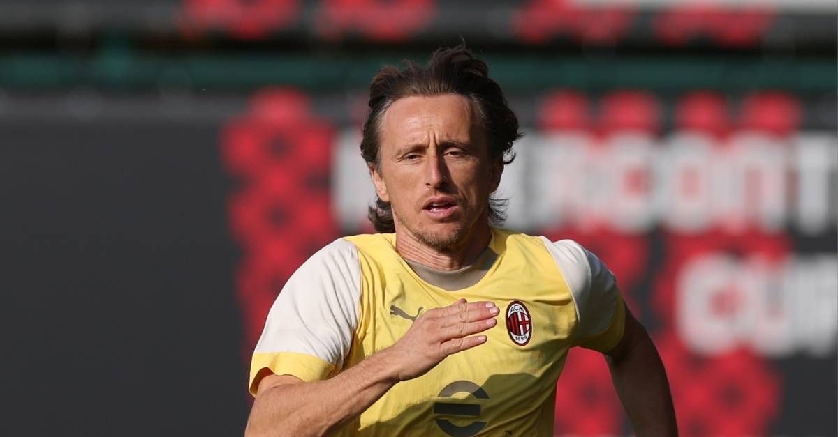Modric esaltato dal ‘CorSport’: “Modric non è un giocatore, Modric è il Calcio” Modric esaltato dal ‘CorSport’: “Modric non è un giocatore, Modric è il Calcio”