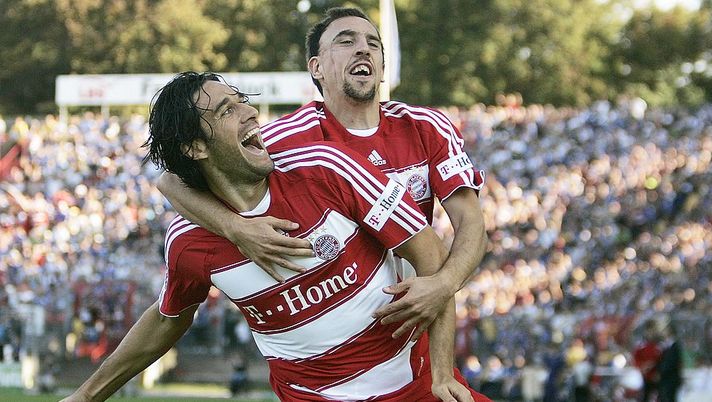 (Photo by Alexander Heimann/Bongarts/Getty Images) Rummenigge ricorda: “Toni non voleva venire al Bayern, così lo abbiamo convinto” - immagine 1