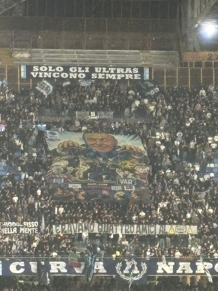 Napoli-Bologna, la Curva B attacca apertamente Marotta! Lo striscione esposto – FOTO- immagine 2