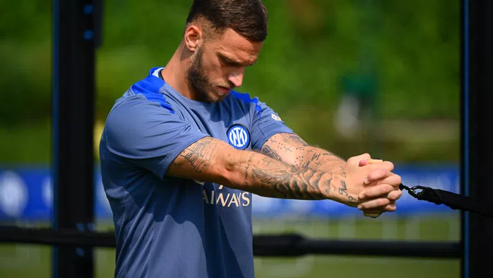 Difesa, Palacios se non si apre questa pista a sorpresa in A: “Idea scambio con Arnautovic” - immagine 1