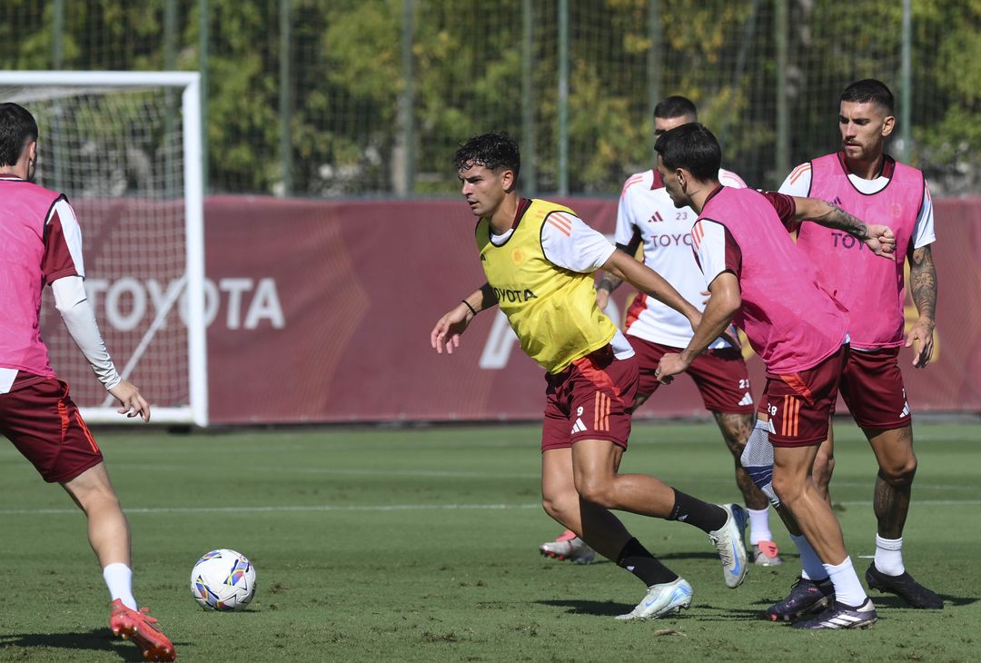 Trigoria, si lavora in vista dell’Inter: c’è Le Fée. Out Dybala – FOTO GALLERY - immagine 13