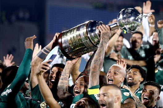 Il Palmeiras campione del Sudamerica nel 2021. (Foto di Ernesto Ryan/Getty Images) Mondiale per Club: Porto-Palmeiras è anche lo scontro tra Portogallo e Brasile- immagine 4
