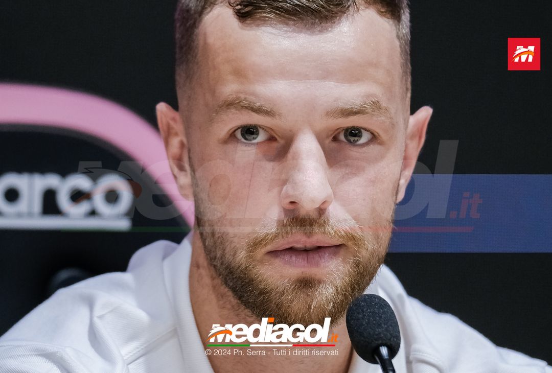 FOTO PALERMO, Jérémy Le Douaron presentato in conferenza stampa (Gallery) - immagine 3