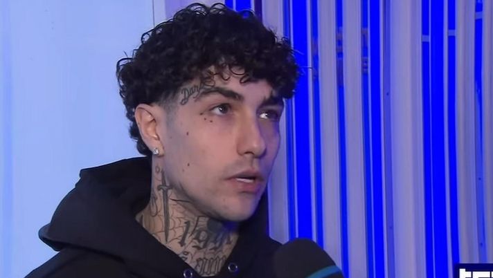 tg1 screen Tony Effe: “Critiche costruttive le accetto, se sono infondate vado dritto per la mia strada” - immagine 1