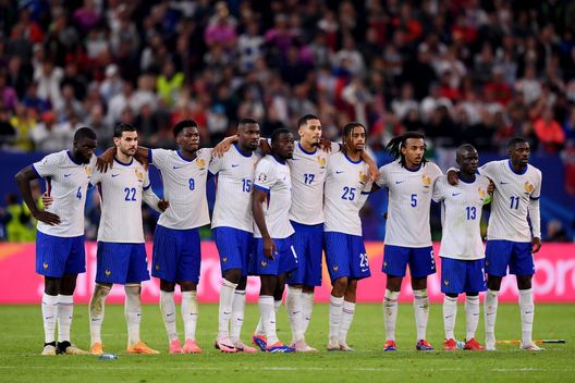 Francia, Giroud lancia Barcola: “Parla poco ma che potenziale! Migliorerà ancora…”- immagine 3