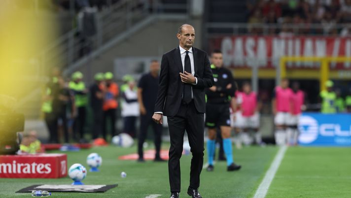 MILAN, ITALY - SEPTEMBER 14: Head coach of AC Milan Massimiliano Allegri reacts during the Serie A match between AC Milan and Bologna FC 1909 at Giuseppe Meazza Stadium on September 14, 2025 in Milan, Italy. (Photo by Claudio Villa/AC Milan via Getty Images) Allegri: “Concesso poco o niente al Bologna. Dovevamo fare più gol” - immagine 1