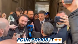 VIDEO FCIN1908 / Inter-Liverpool, Zanetti al pranzo Uefa: foto e sorrisi per l’ex capitano