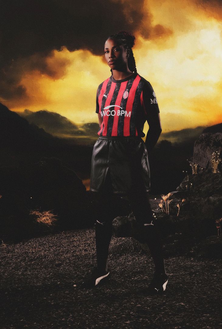 Nuova prima maglia AC Milan 2025-2026 PUMA (Fonte Milan)
