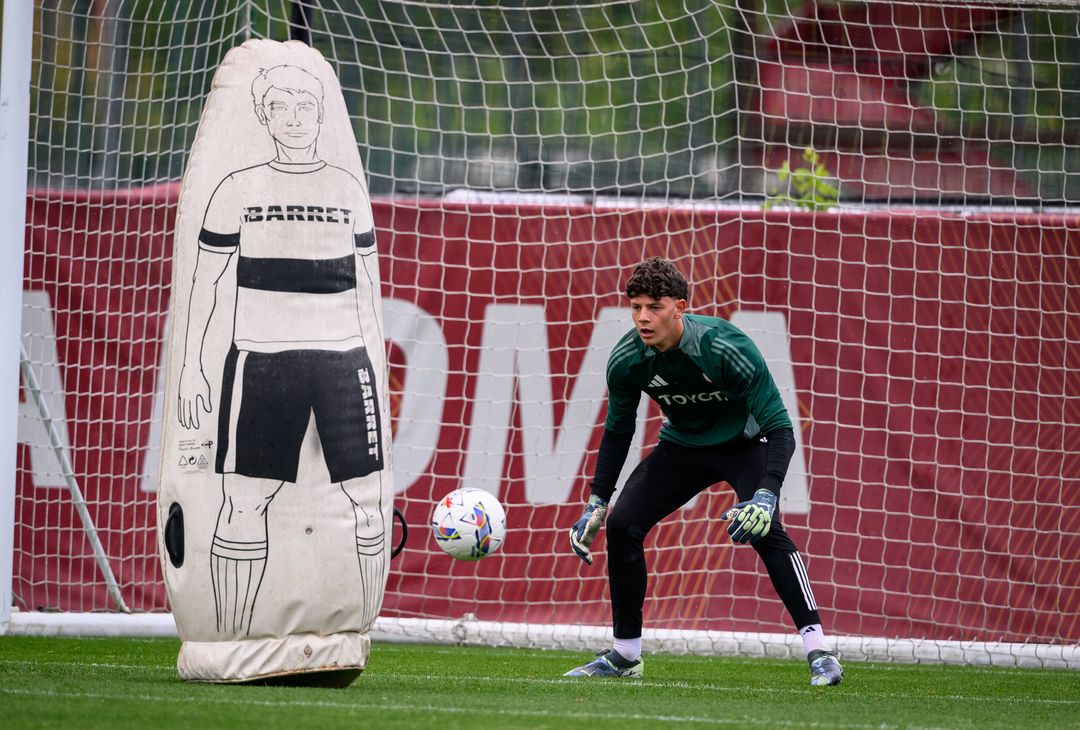 Trigoria, l’allenamento a tre giorni da Inter-Roma – FOTO GALLERY - immagine 57