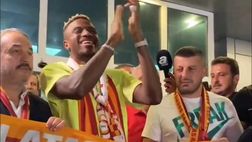 Osimhen folgorato dalla tifoseria del Galatasaray: “Ho sentito il loro amore. Faccio una promessa”