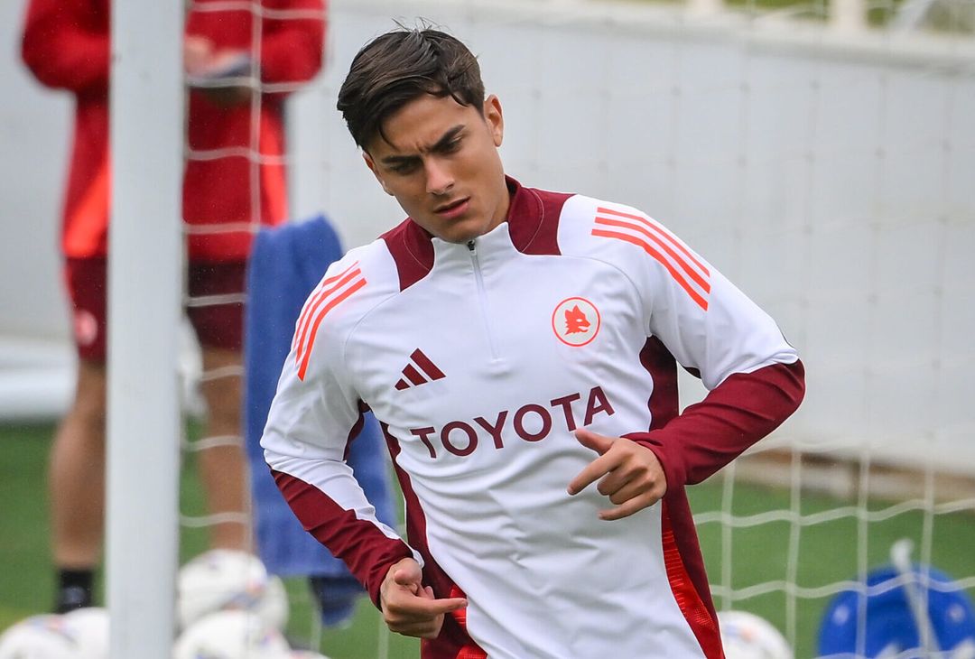 Ritiro Roma, Dovbyk scalda i motori: le indicazioni di De Rossi – FOTO GALLERY - immagine 87